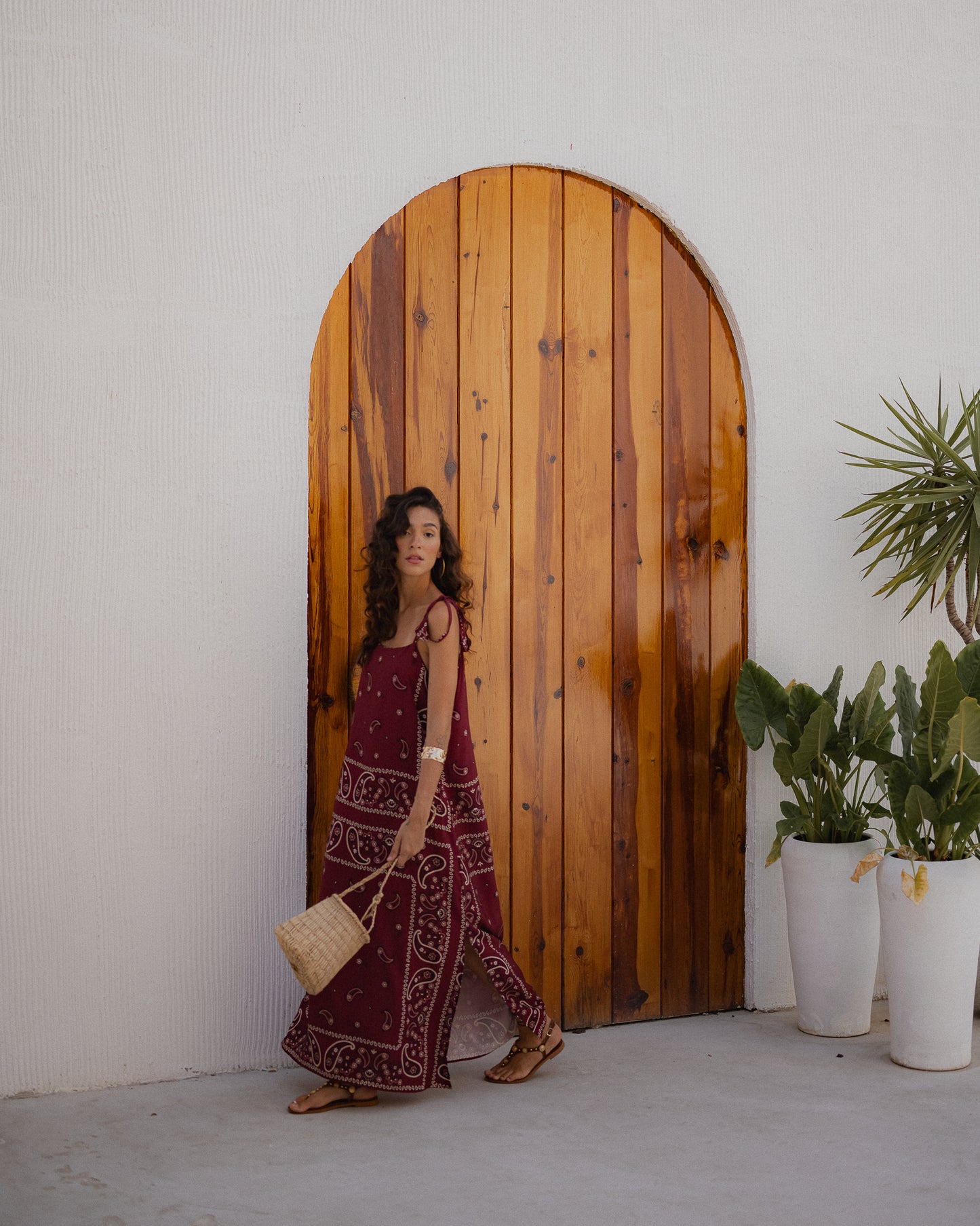 Vestido Bordo 2 em 1