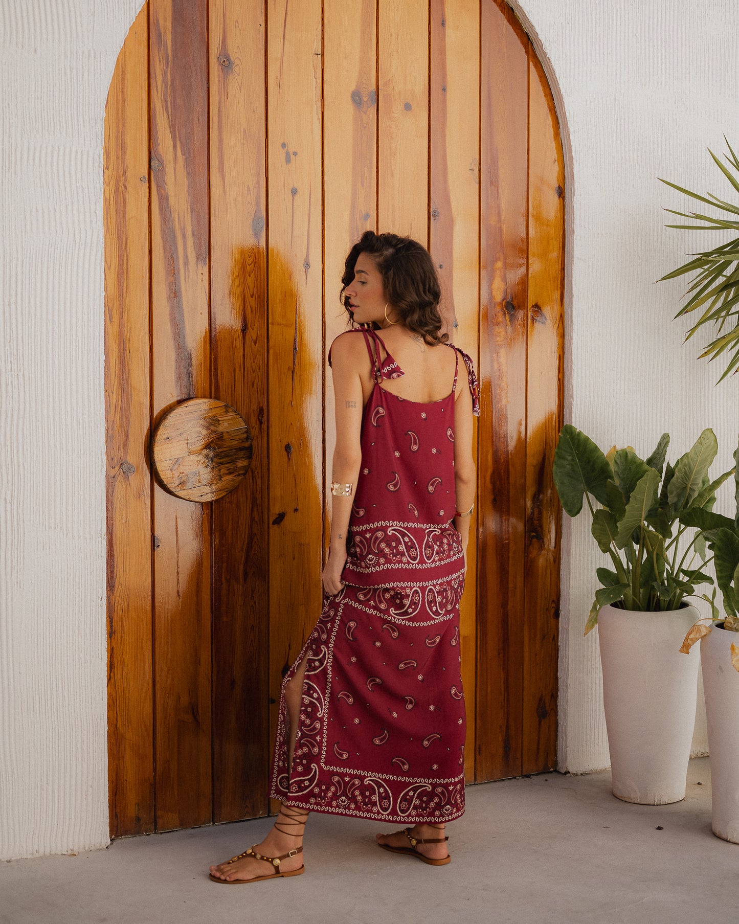 Vestido Bordo 2 em 1