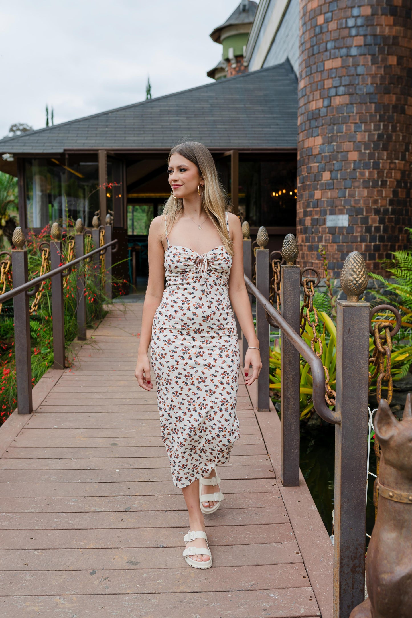 Vestido Midi Victoria - Canelado Florido